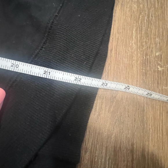 Athleta Criss-Cross Mindset Sweatshirt - Picture 5 of 8